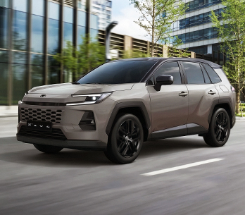 Toyota RAV4 híbrida enchufable mostrando su diseño exterior