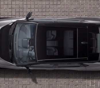 Toyota bZ4X: sunroof panorámico
